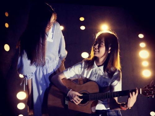 网红打卡甘蔗园视频,甜蜜甘蔗园，甜蜜瞬间大揭秘