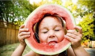 怎么拍摄吃瓜群众照片,如何拍摄生动有趣的“吃瓜群众”照片