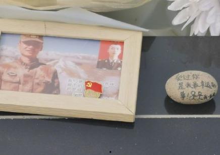 今日头条便利店女孩,揭秘日常生活中的温暖瞬间